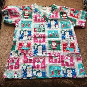 EUC scrub top Christmas theme